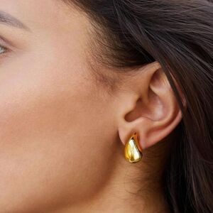 Gold teardrop earrings